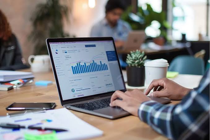 How To Build A Strong Candidate Pipeline In 2026